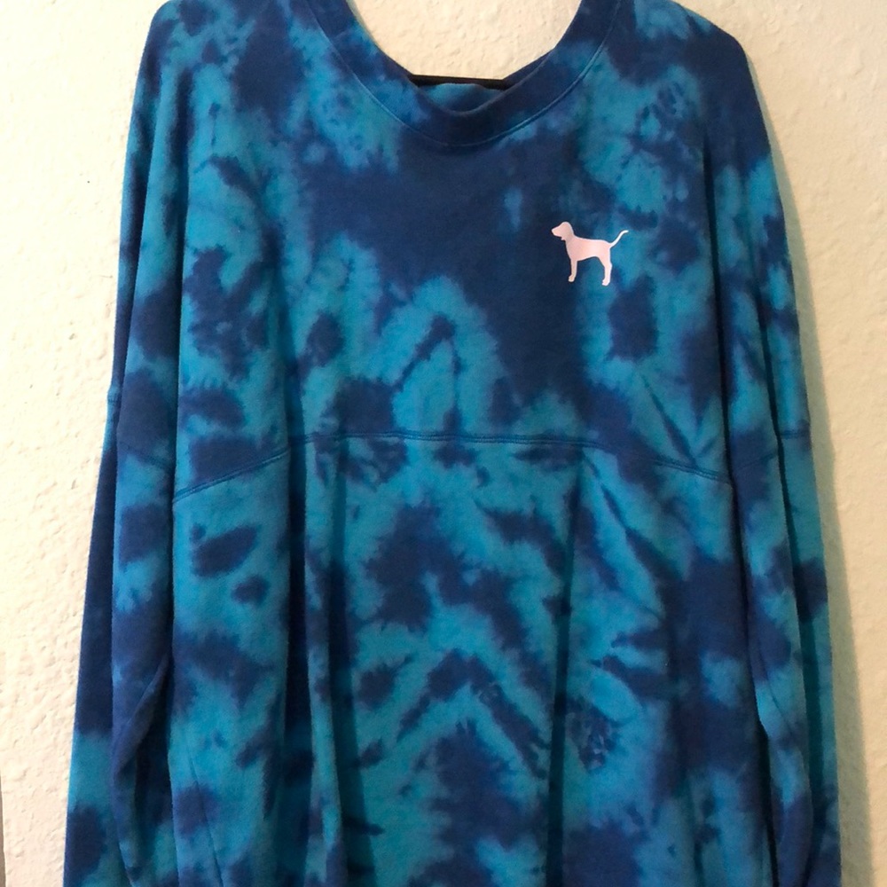 Victoria’s Secret Pink varsity crew
